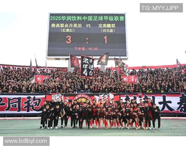 足球M费引发热议球迷热情高涨背后隐藏的市场潜力与挑战